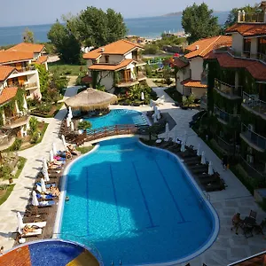 4* Ośrodek wypoczynkowy Laguna Beach & Spa
